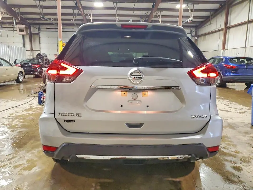 2018 NISSAN ROGUE SV  