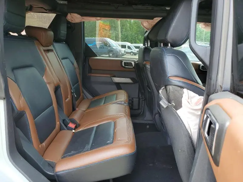 2022 FORD BRONCO BASE  