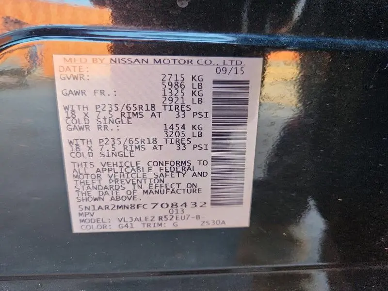 2015 NISSAN PATHFINDER SV  
