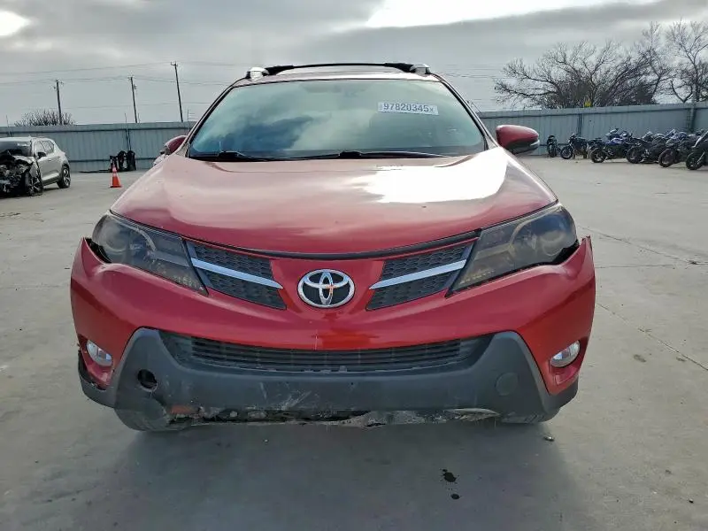 2014 TOYOTA RAV4 XLE  