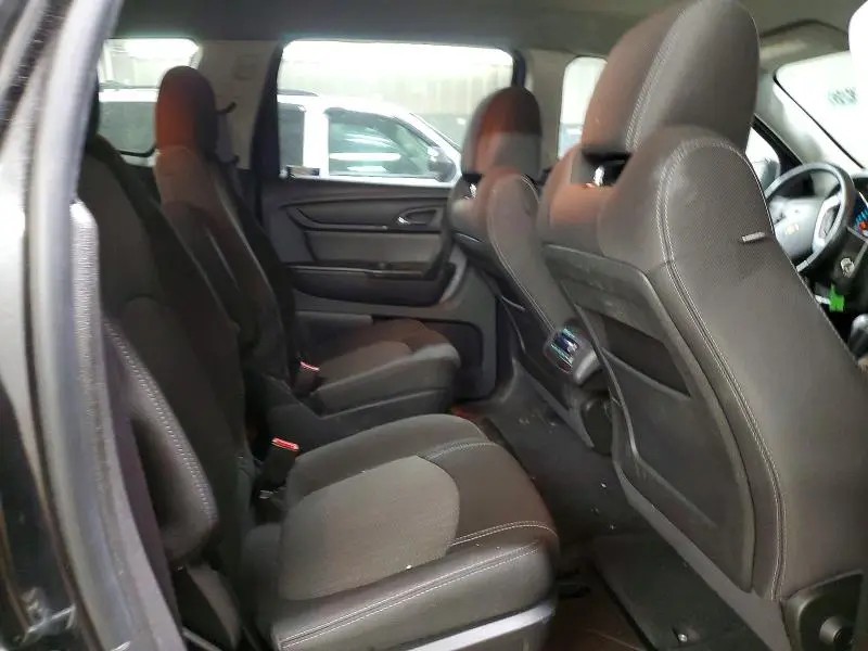 2014 CHEVROLET TRAVERSE LT  