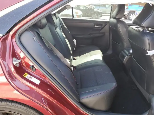 2016 TOYOTA CAMRY LE  