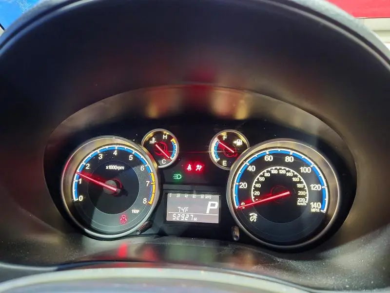 2012 SUZUKI SX4 LE  