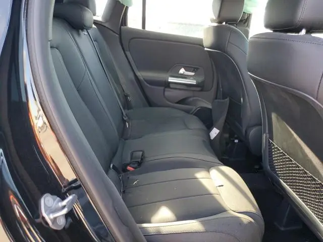 2022 MERCEDES-BENZ GLA 250