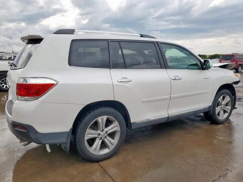 2011 TOYOTA HIGHLANDER LIMITED  