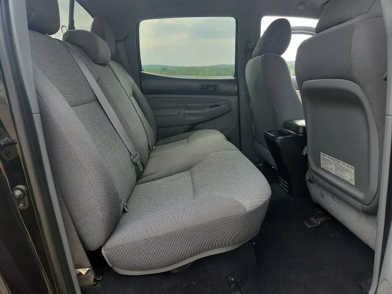 2012 TOYOTA TACOMA V6  
