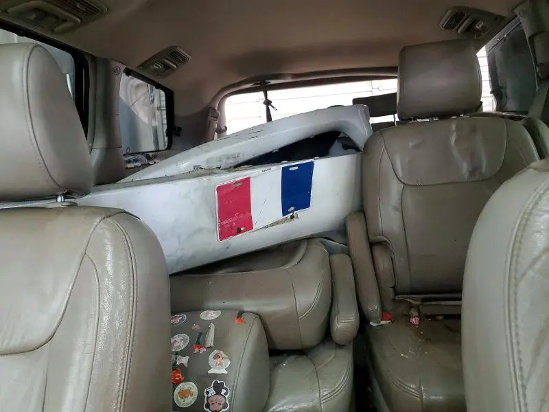 2010 TOYOTA SIENNA XLE  