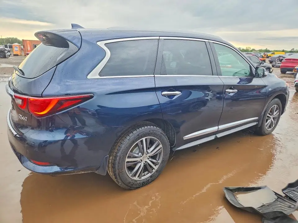 2019 INFINITI QX60 LUXE  