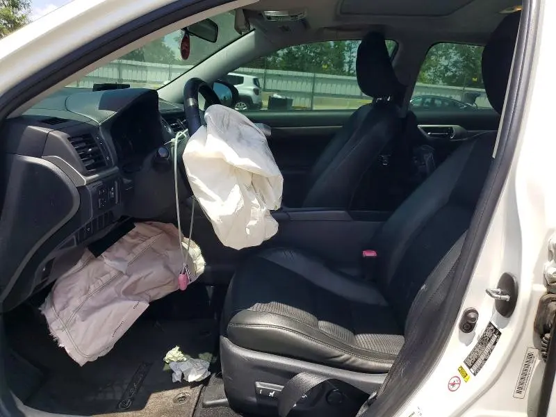 2012 LEXUS CT 200  