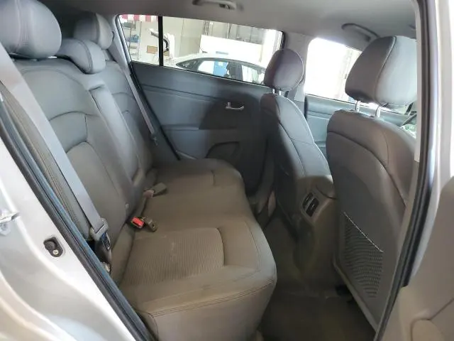 2016 KIA SPORTAGE LX  