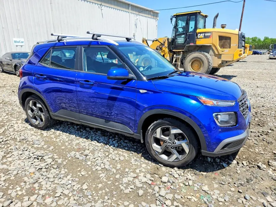 2023 HYUNDAI VENUE SEL  