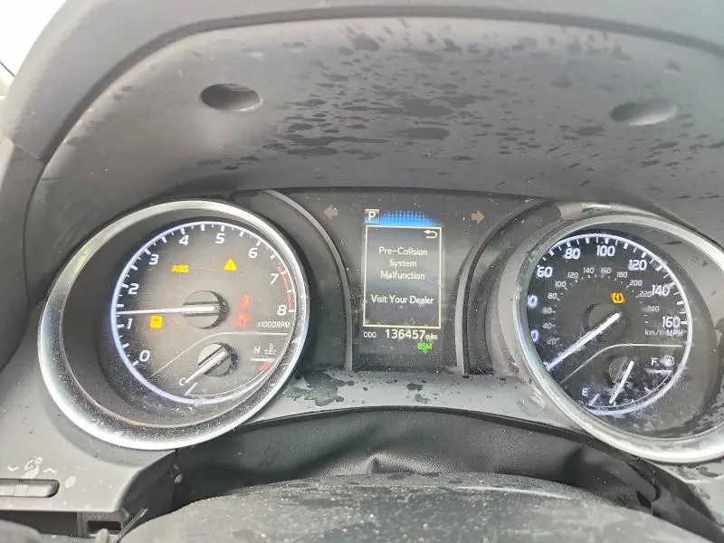 2018 TOYOTA CAMRY SE  