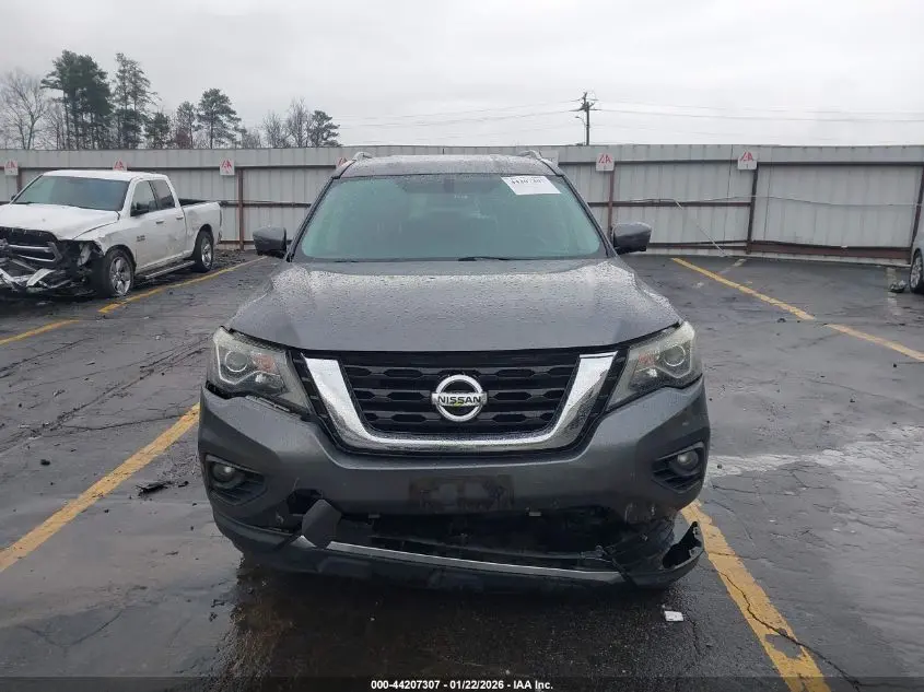 2017 NISSAN PATHFINDER SL
