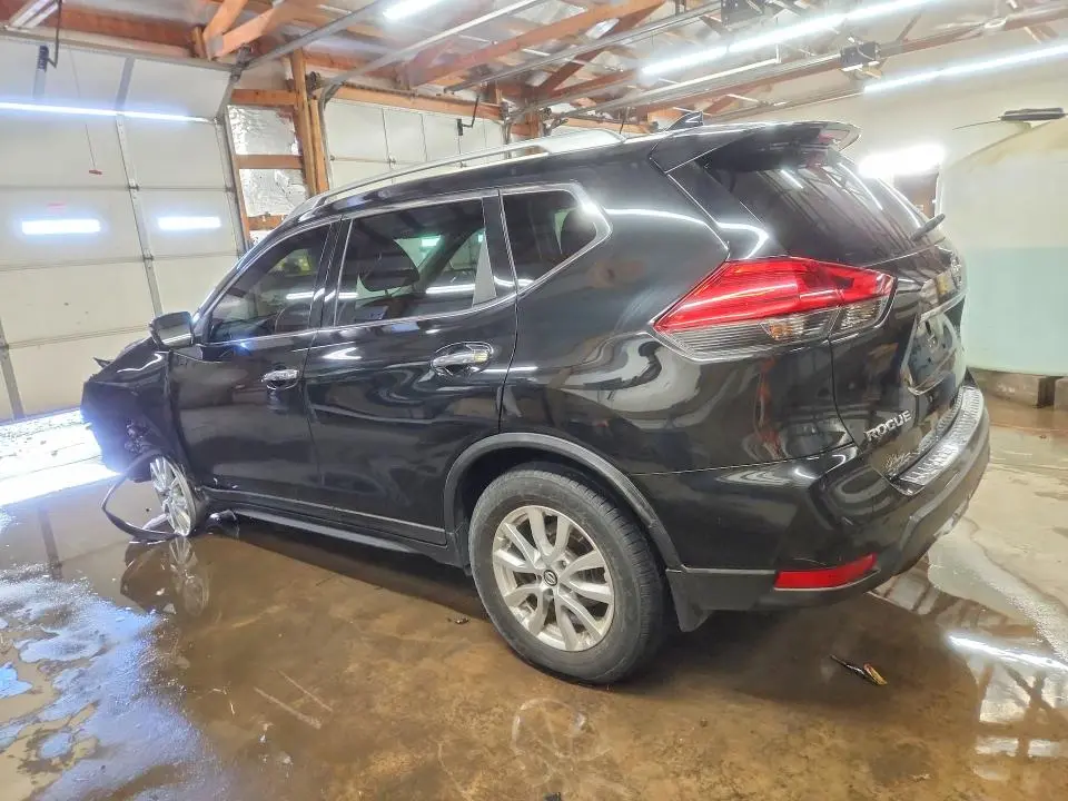 2017 NISSAN ROGUE SV  
