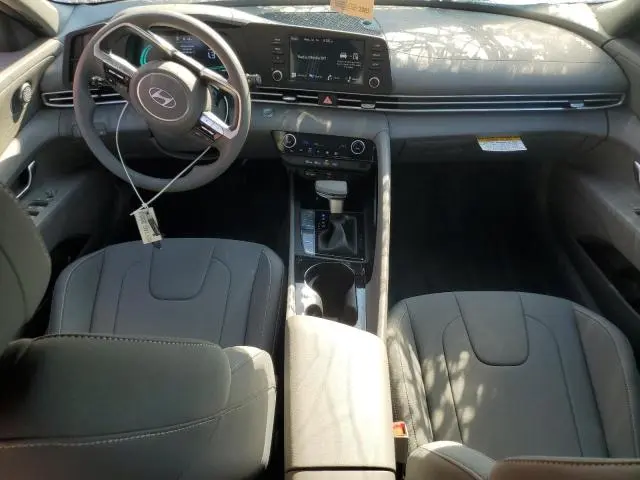 2025 HYUNDAI ELANTRA BLUE  