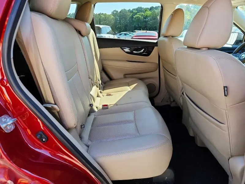 2019 NISSAN ROGUE SL  