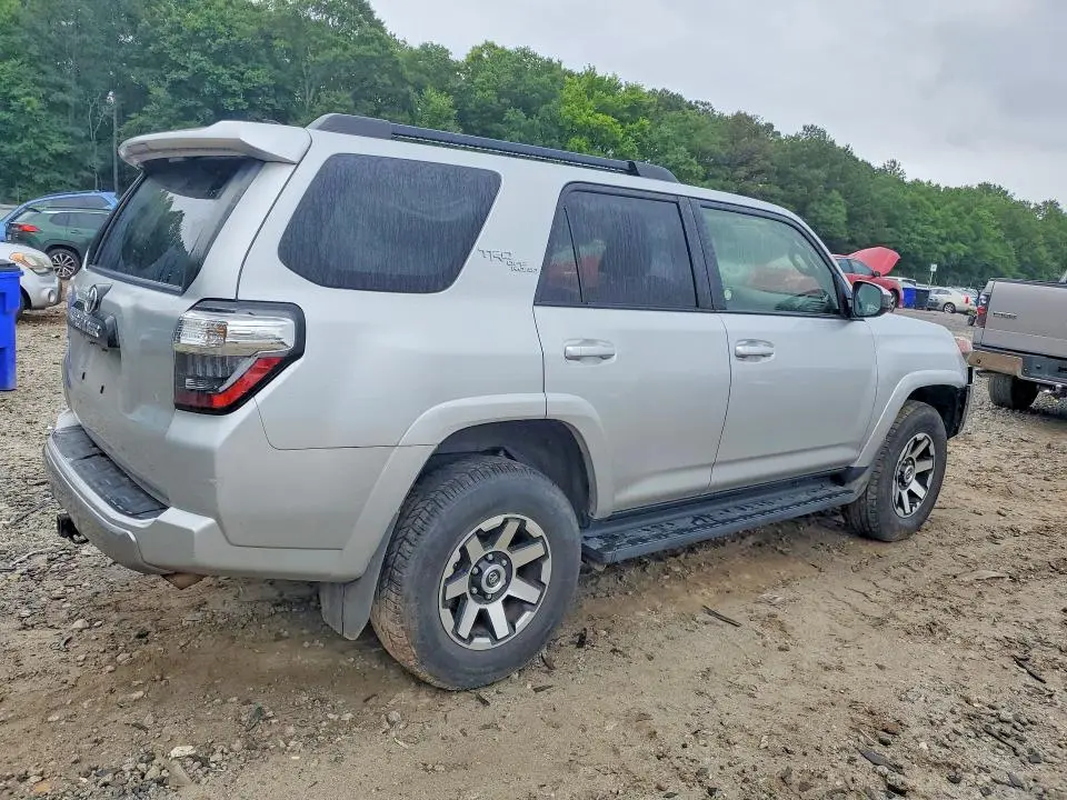 2021 TOYOTA 4RUNNER TRD OFF-ROAD  