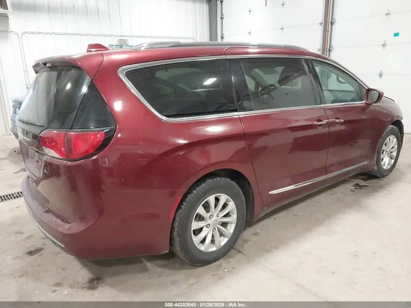 2018 CHRYSLER PACIFICA TOURING L PLUS