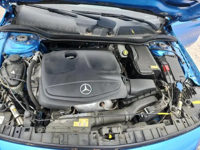 2016 MERCEDES-BENZ GLA 250 4MATIC  