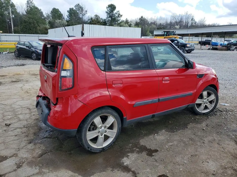 2010 KIA SOUL +  