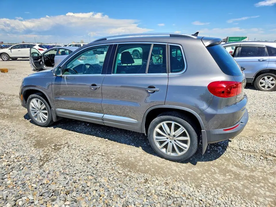 2016 VOLKSWAGEN TIGUAN S  