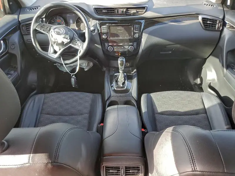 2022 NISSAN ROGUE SPORT SV  