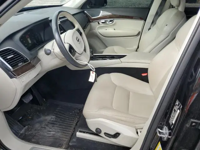 2016 VOLVO XC90 T6  