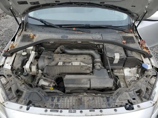 2014 VOLVO S60 T5  