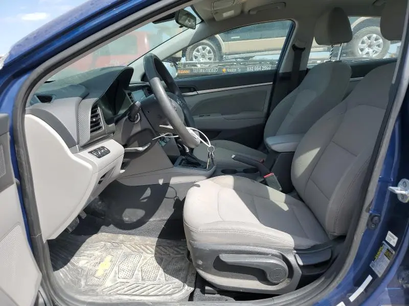 2019 HYUNDAI ELANTRA SEL  