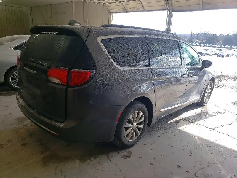 2017 CHRYSLER PACIFICA TOURING L  