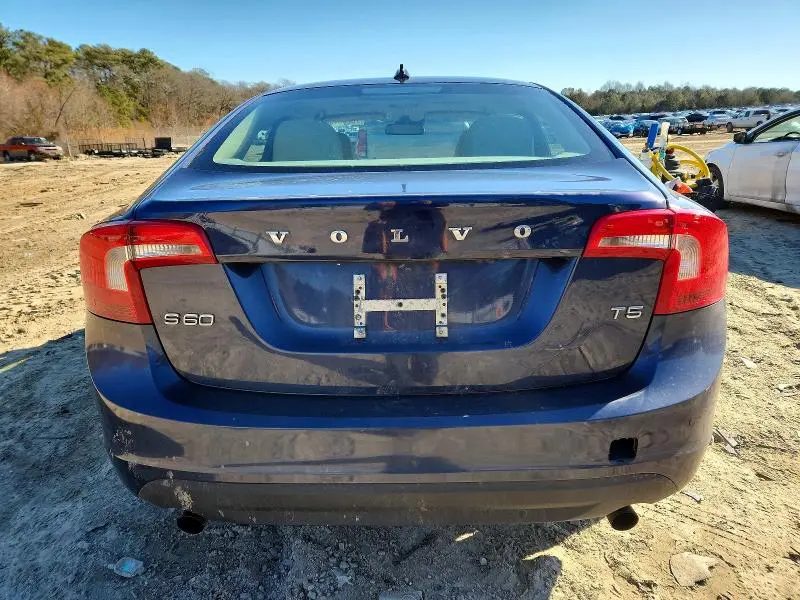 2012 VOLVO S60 T5  