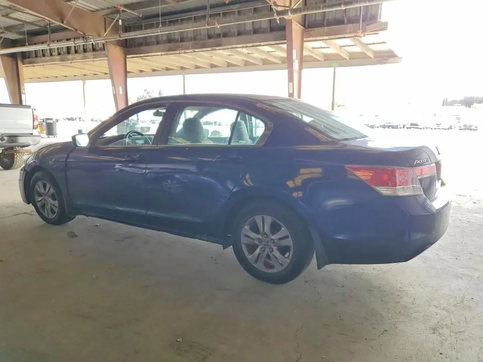2011 HONDA ACCORD LXP  