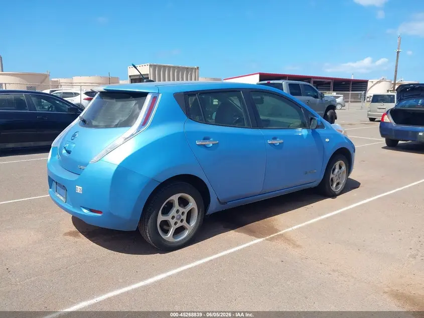 2011 NISSAN LEAF SL