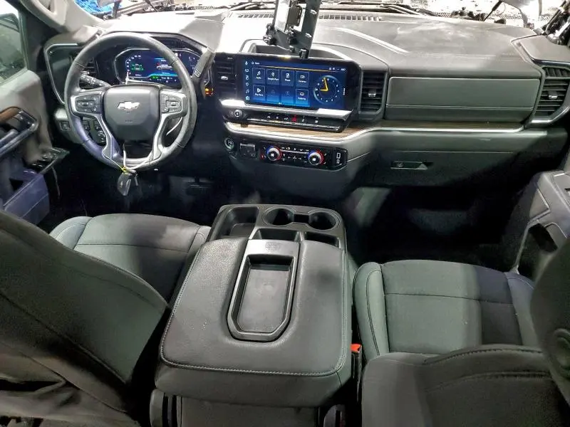 2023 CHEVROLET SILVERADO K1500 LT  