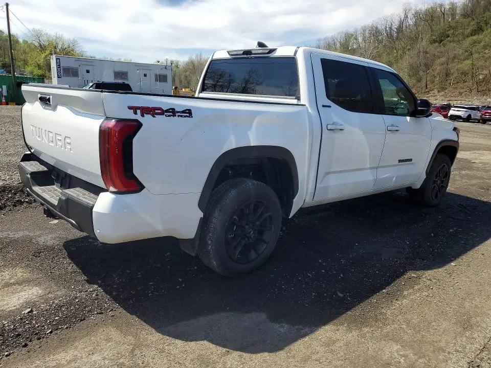 2026 TUNDRA 4WD V6 CREW CAB 3.4L LIMITED