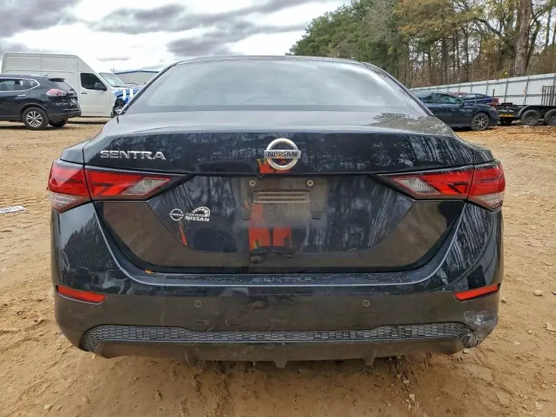 2022 NISSAN SENTRA S  