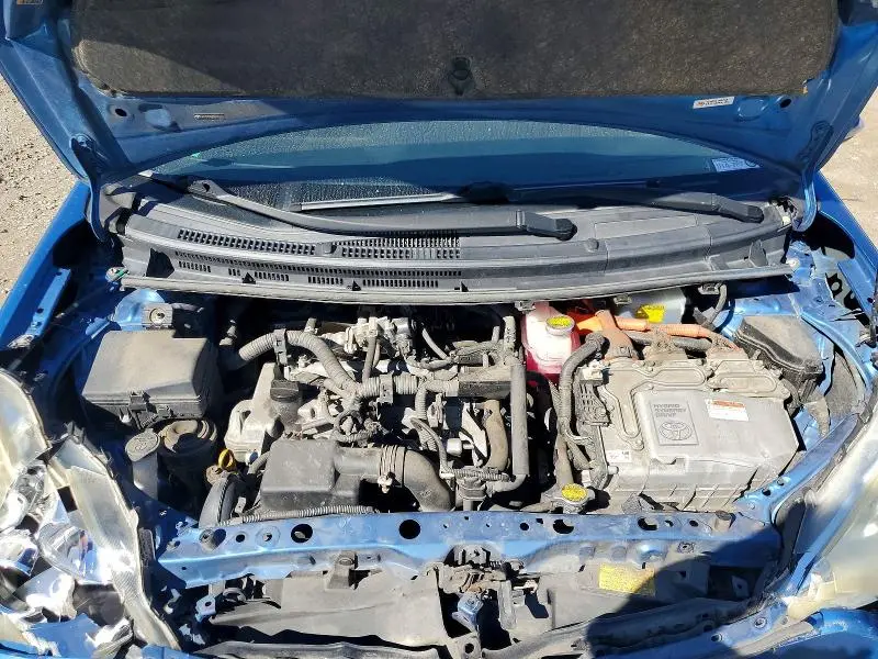 2013 TOYOTA PRIUS C FOUR  