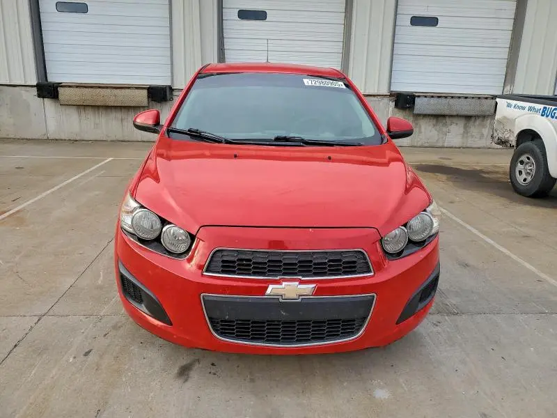 2015 CHEVROLET SONIC LT  