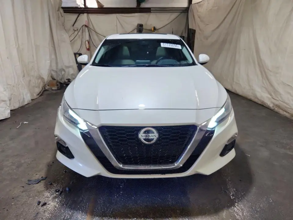 2020 NISSAN ALTIMA SL  