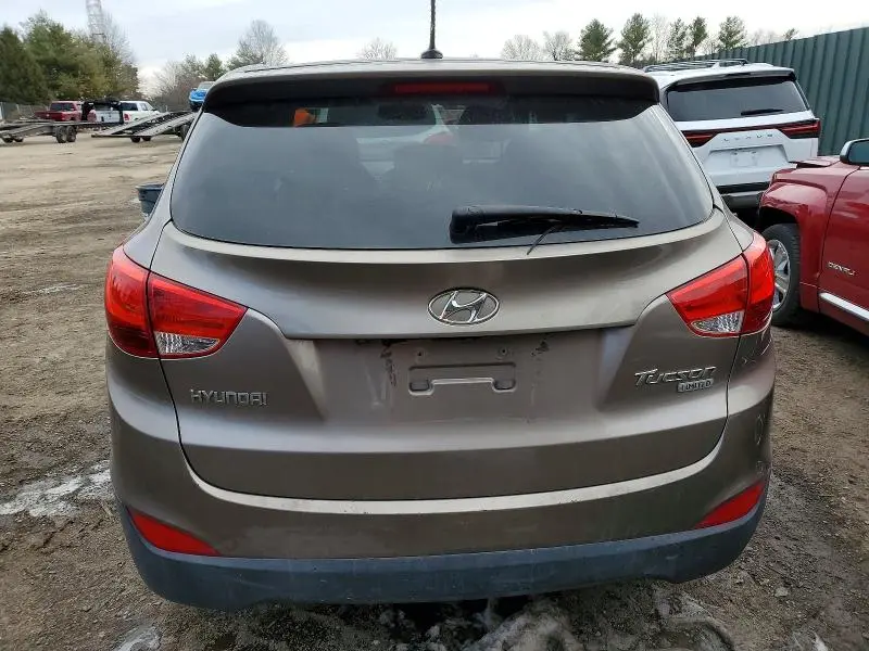 2011 HYUNDAI TUCSON GLS  