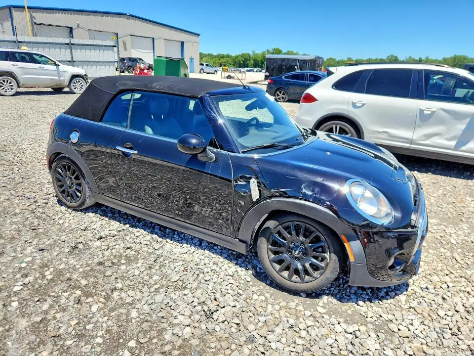 2016 MINI COOPER S  