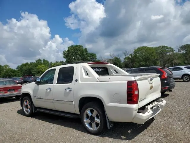 2013 CHEVROLET AVALANCHE LTZ  