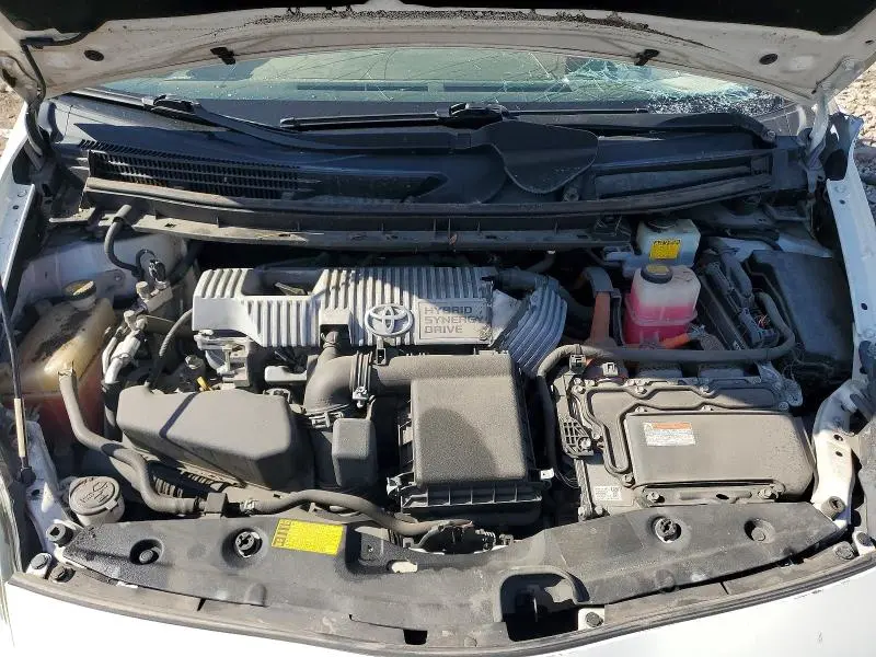 2013 TOYOTA PRIUS THREE  