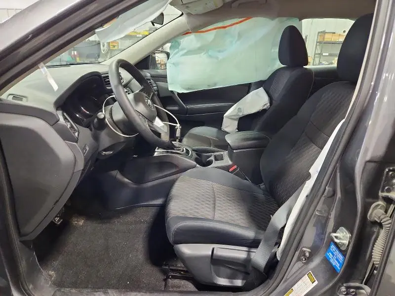 2019 NISSAN ROGUE S  