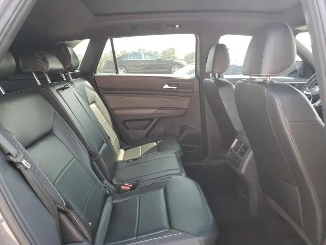 2022 VOLKSWAGEN ATLAS CROSS SPORT SE  