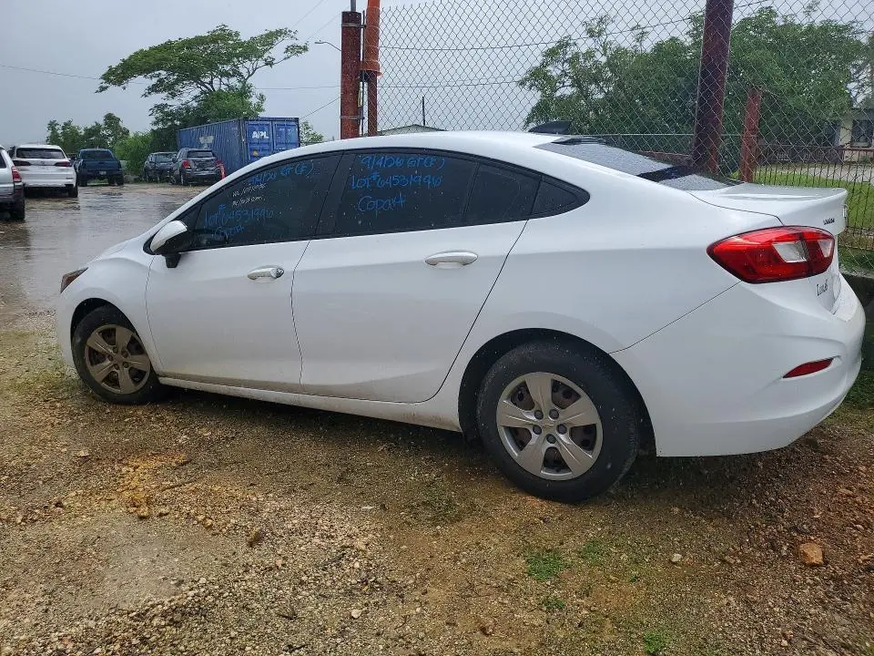 2018 CHEVROLET CRUZE LS  