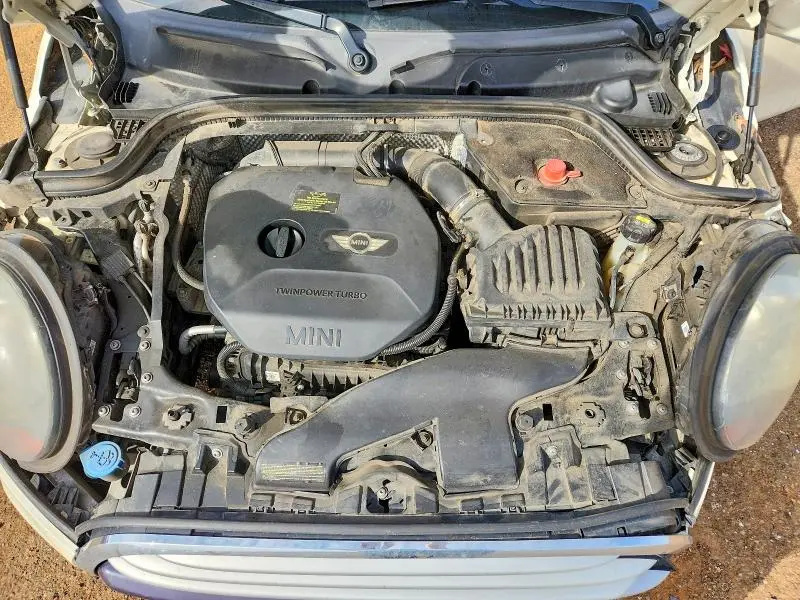 2015 MINI COOPER   