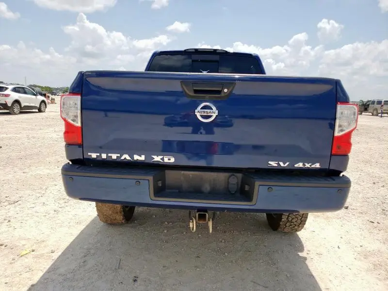 2017 NISSAN TITAN XD SL  