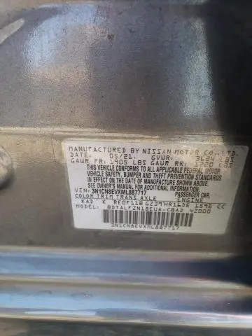 2021 NISSAN VERSA SV  