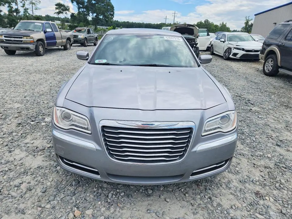 2013 CHRYSLER 300   